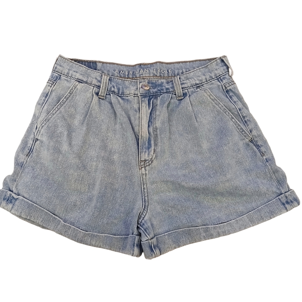 American Eagle Outfitters Light Blue Jean Mom Shorts